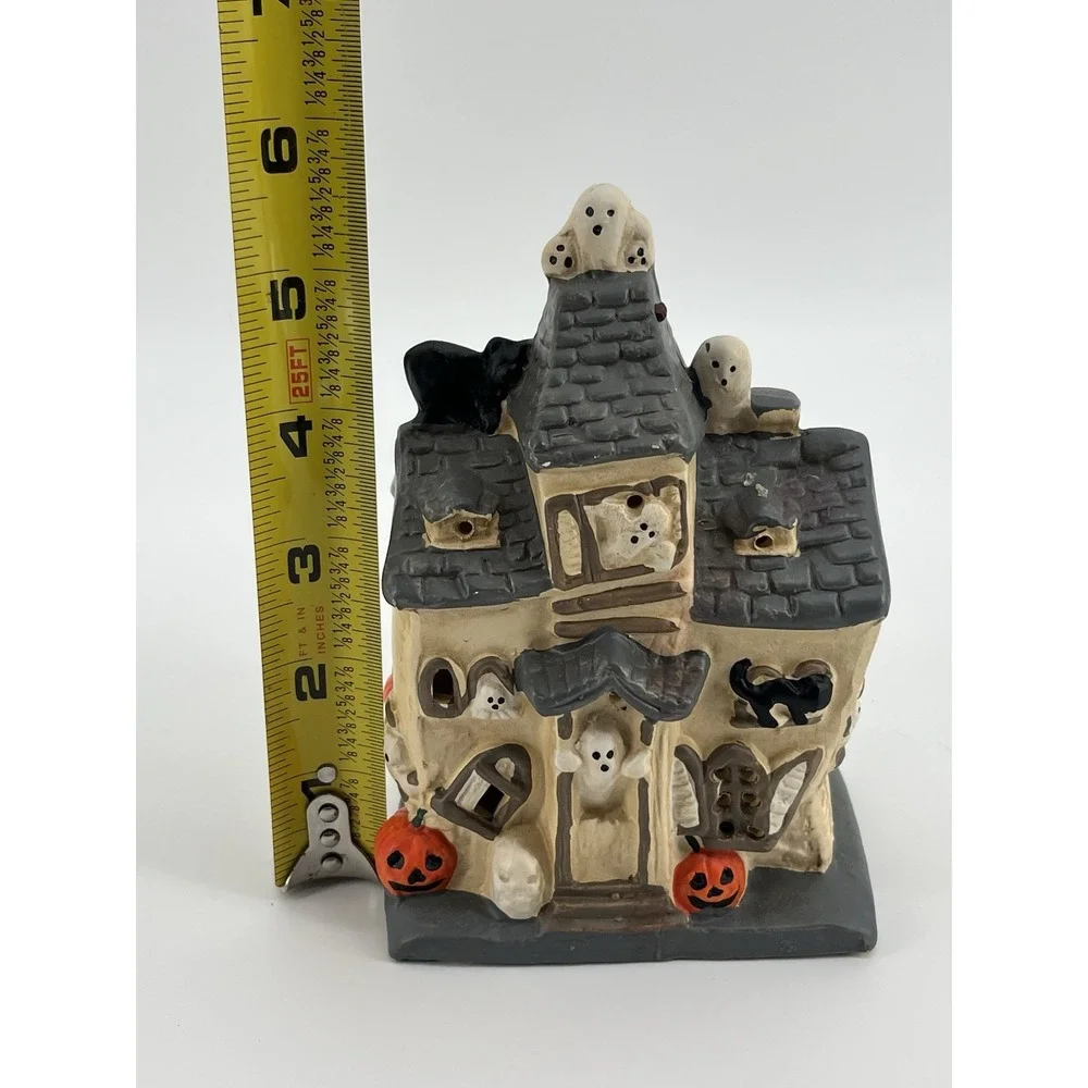 Vintage‎ Pacific Rim #8062 Electrified Ceramic Ivory Ghost House No Light